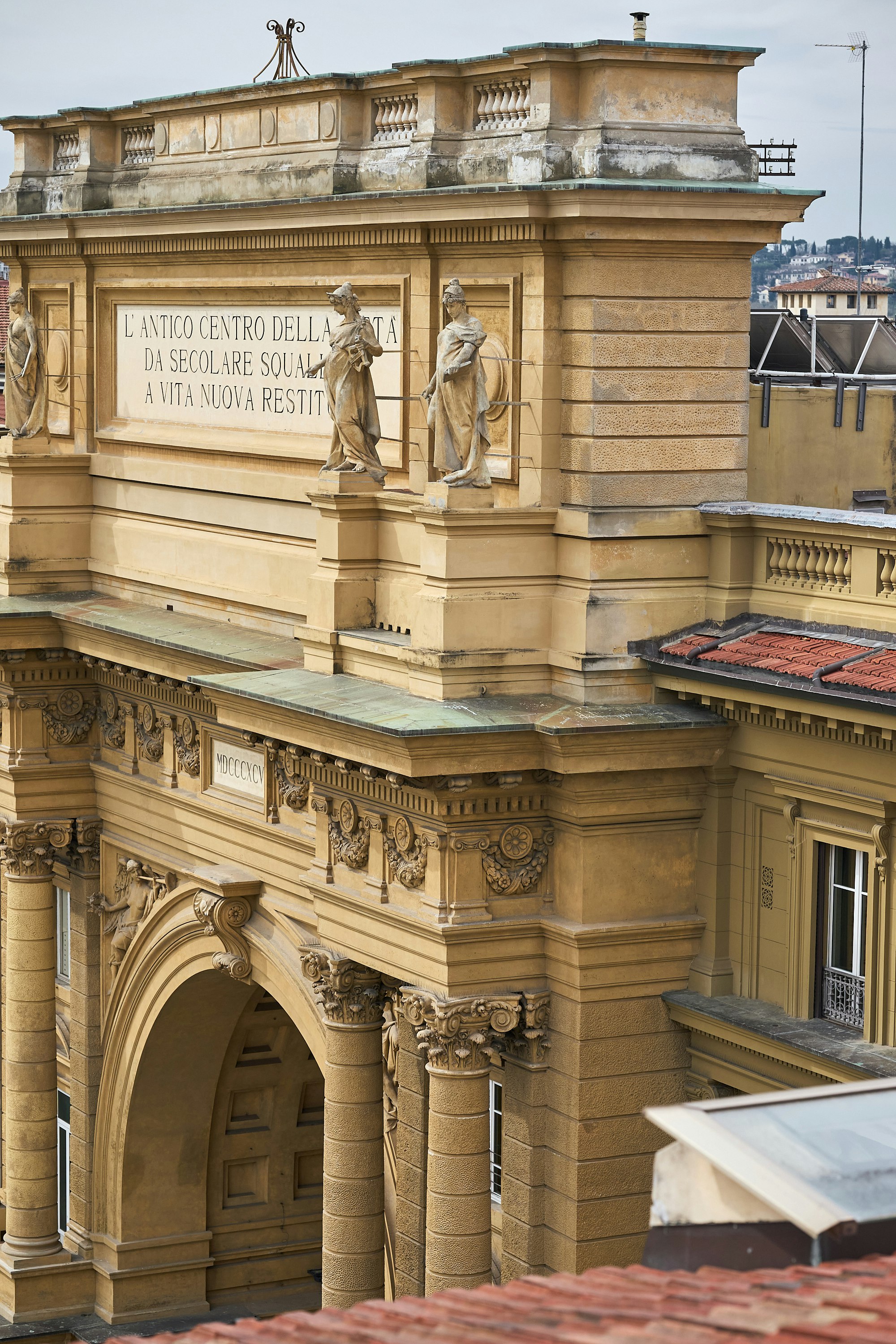 Repubblica Firenze Luxury Apartments UNA Experiences 1/25