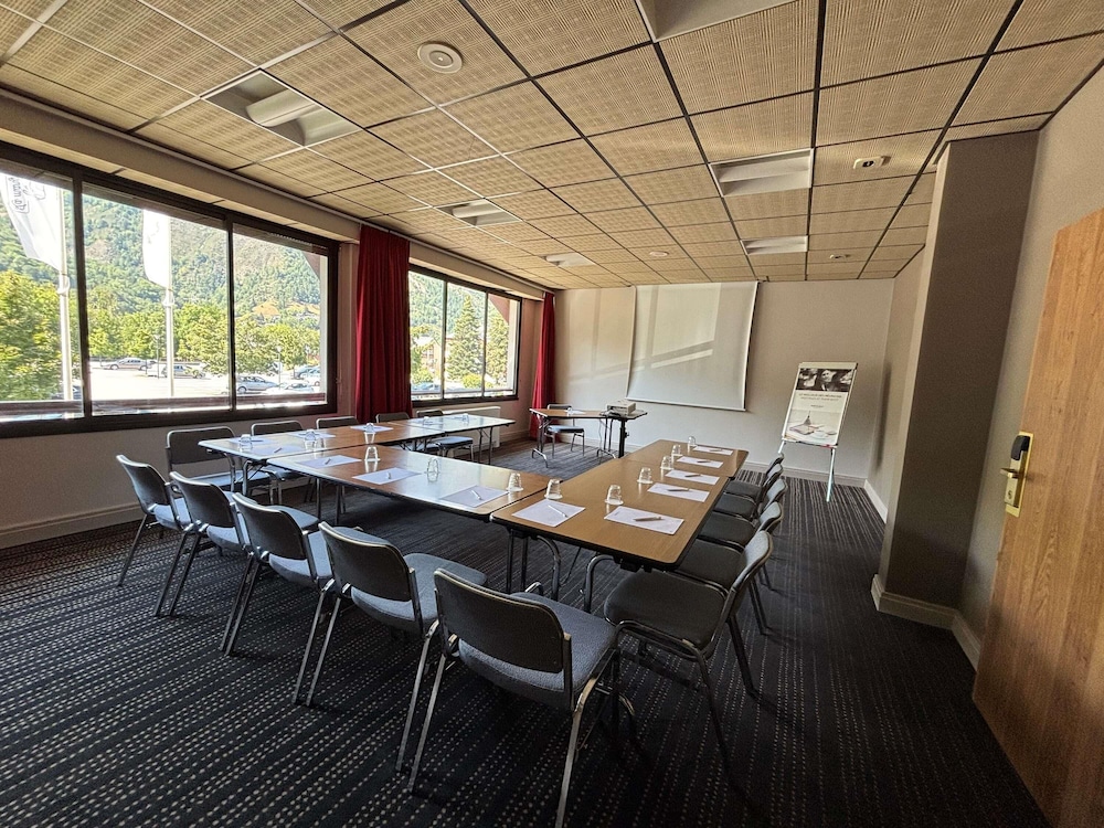 Mercure Saint-Lary 59/68