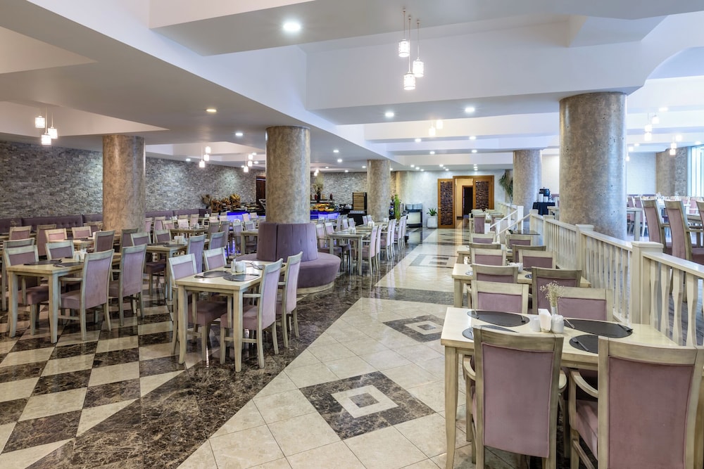 Elite Hotel Darica 57/75