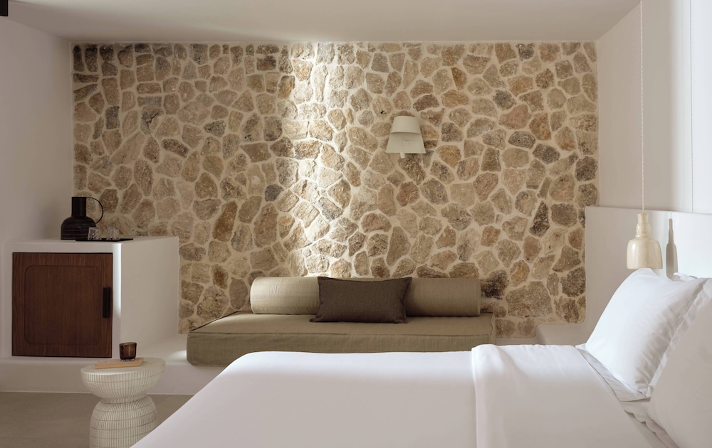 Anemelia Mykonos Hotel 50/50