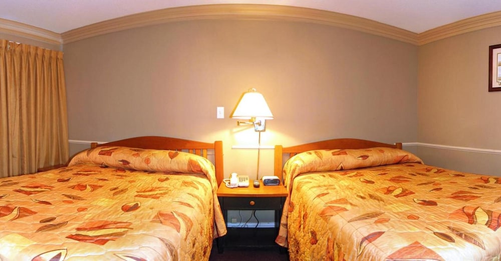 Travelodge by Wyndham Merritt 10/32