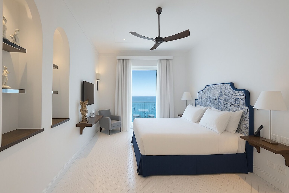 PREMIUM, DELUXE, SEA VIEW