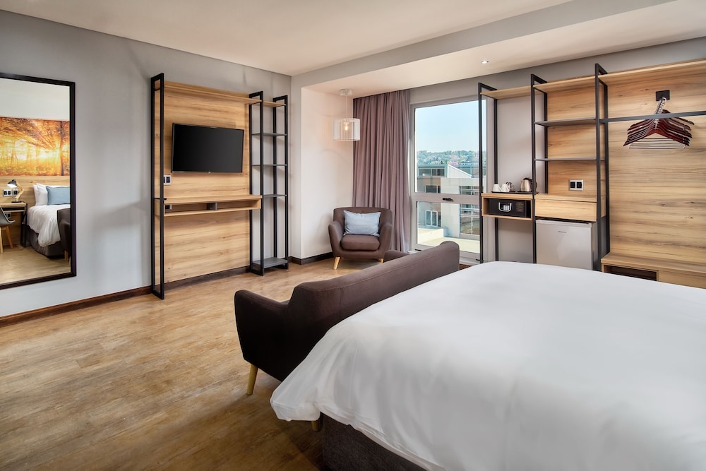 Protea Hotel by Marriott Pretoria Loftus Park 19/43