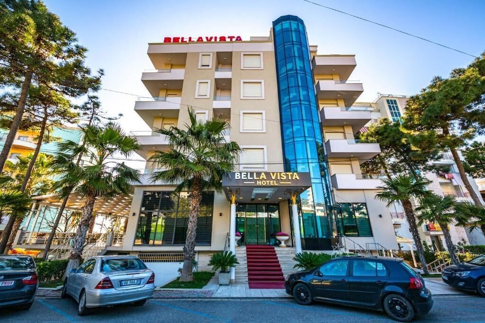 Bella Vista Hotel 38/50