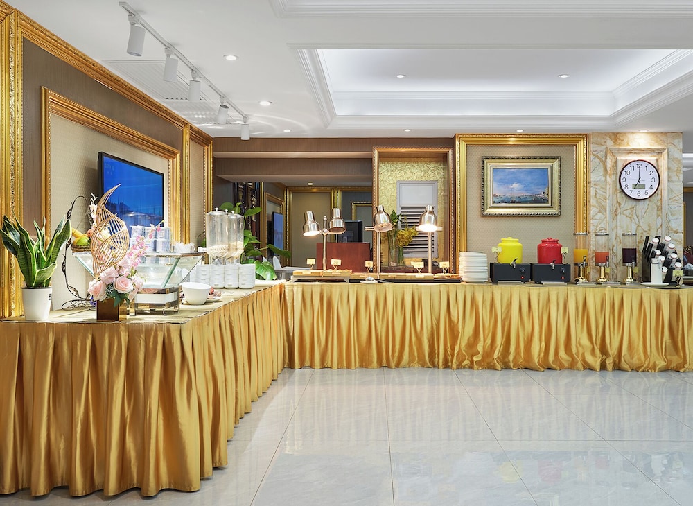 Yueda Financial City International Hotel 7/50