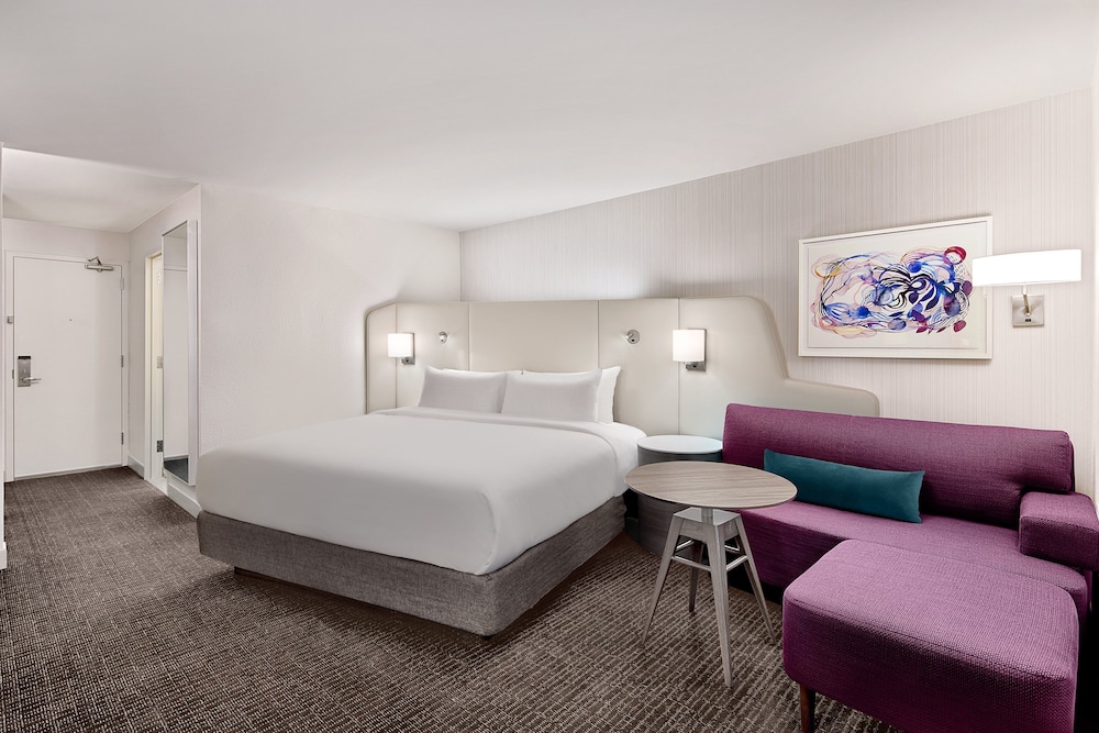 Crowne Plaza Atlanta Perimeter At Ravinia 17/78