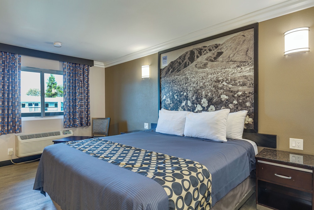 Hotel Seville 26/59