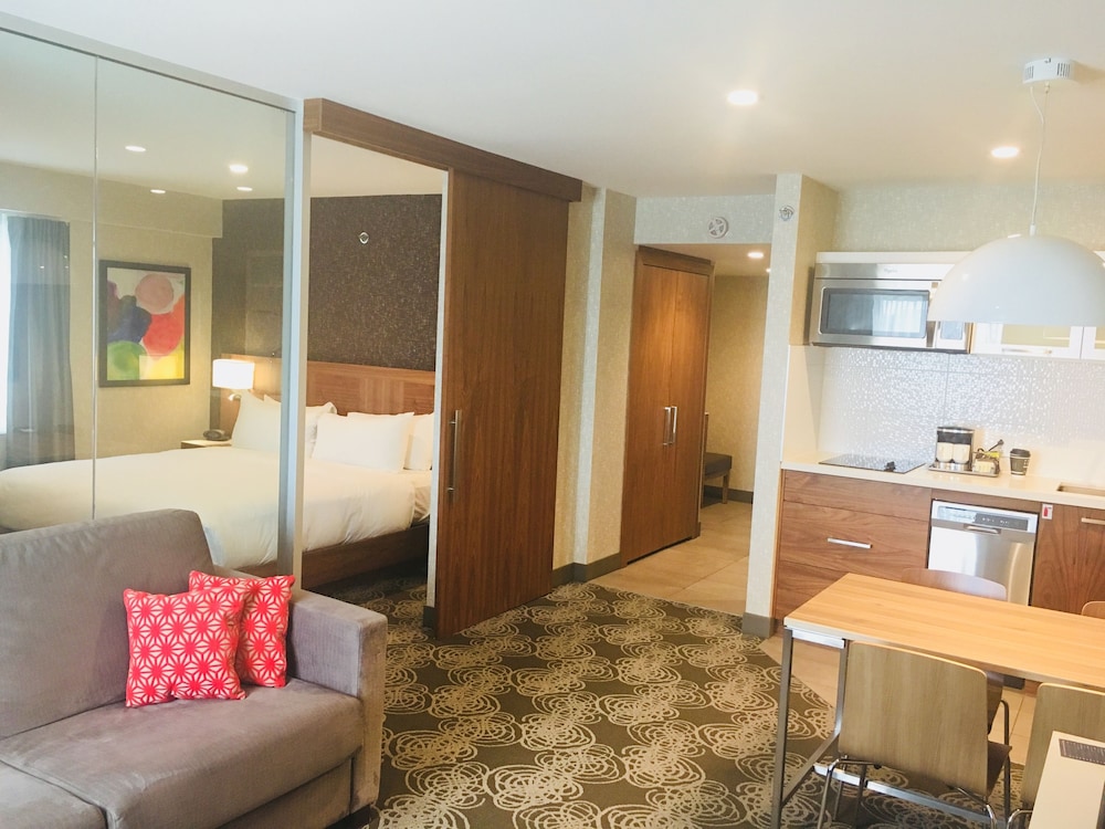Hilton Montreal/Laval 31/50