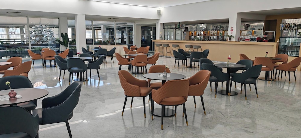 Hotel Medena Block A 41/50