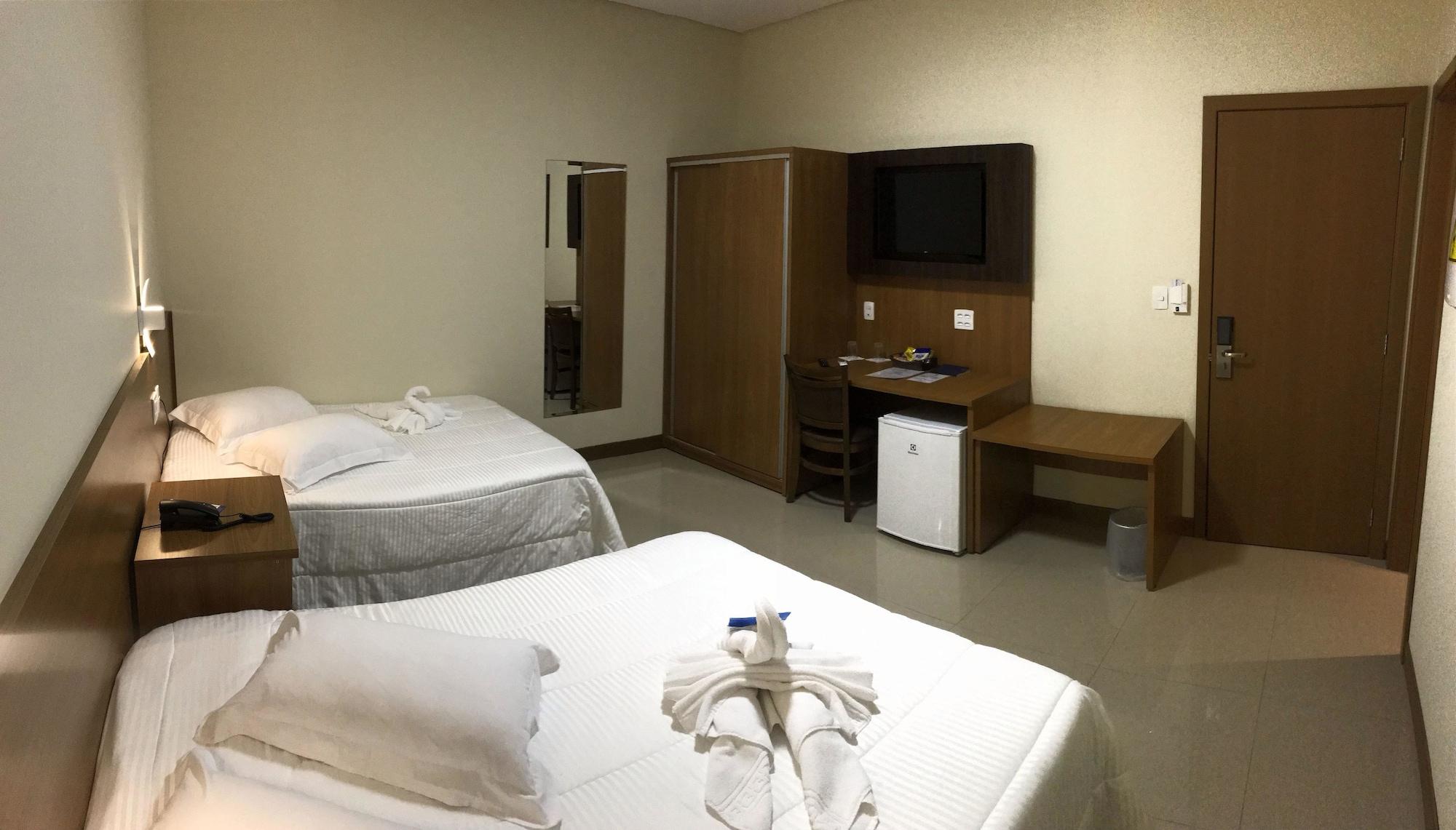 Ipe Palace Hotel 11/37