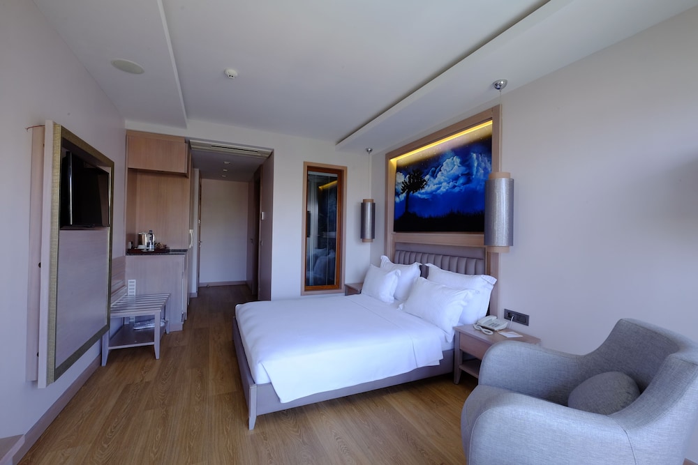 Marisol Boutique Hotel 12/50