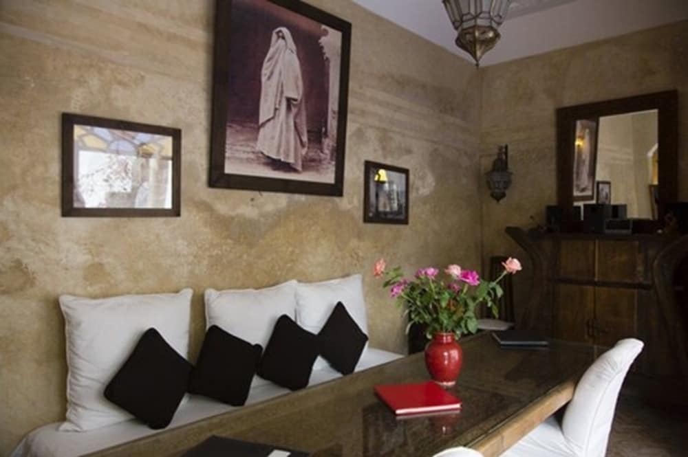 Riad El Zohar 11/50