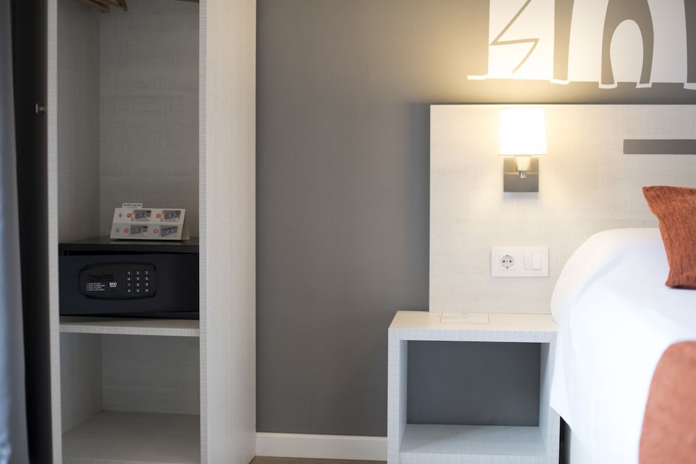 Hostal Live Barcelona 26/51