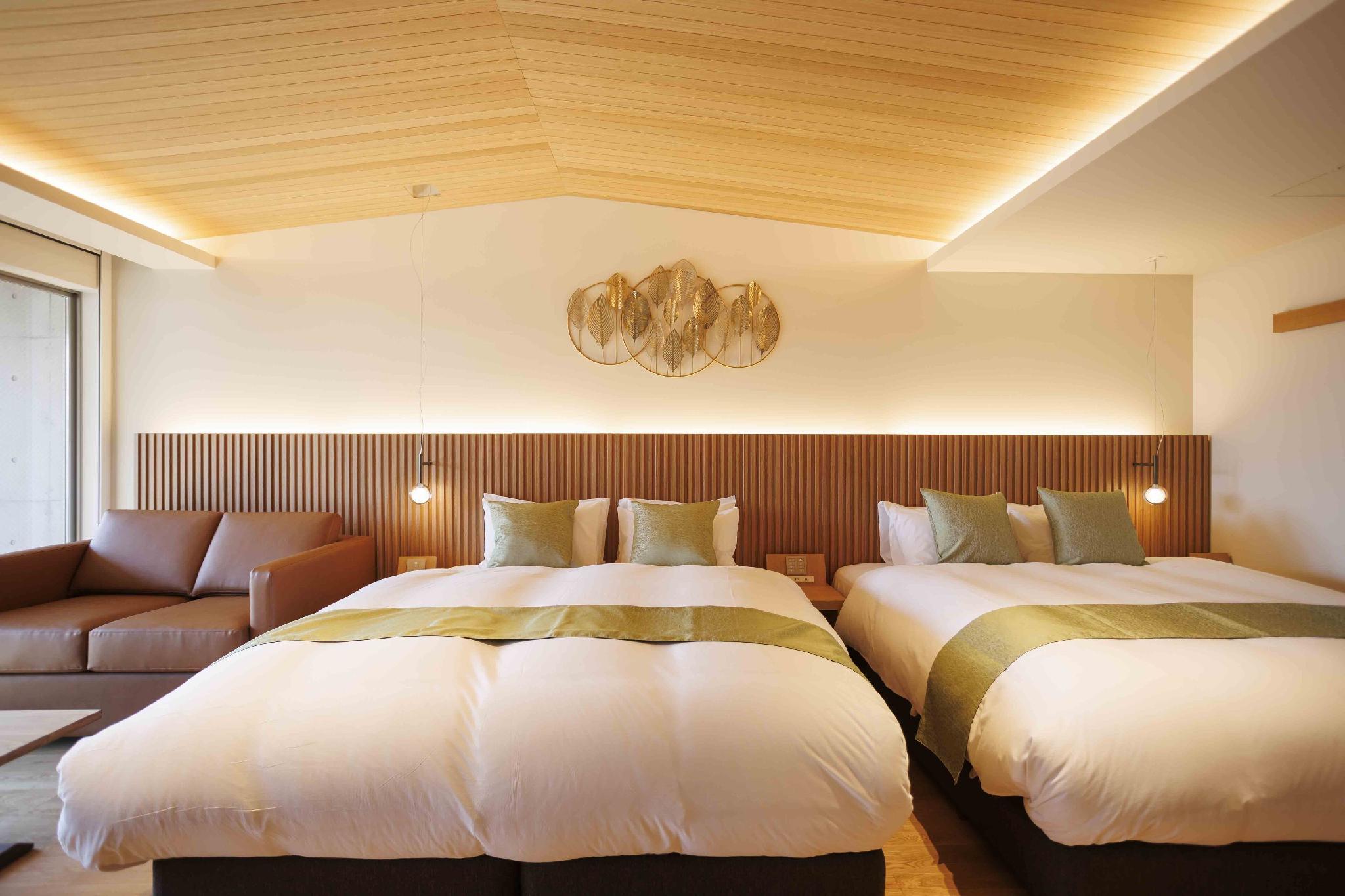 Deluxe, Quadruple, Sauna