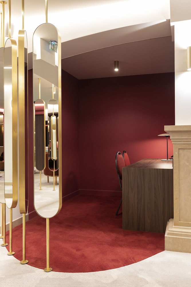 lobby