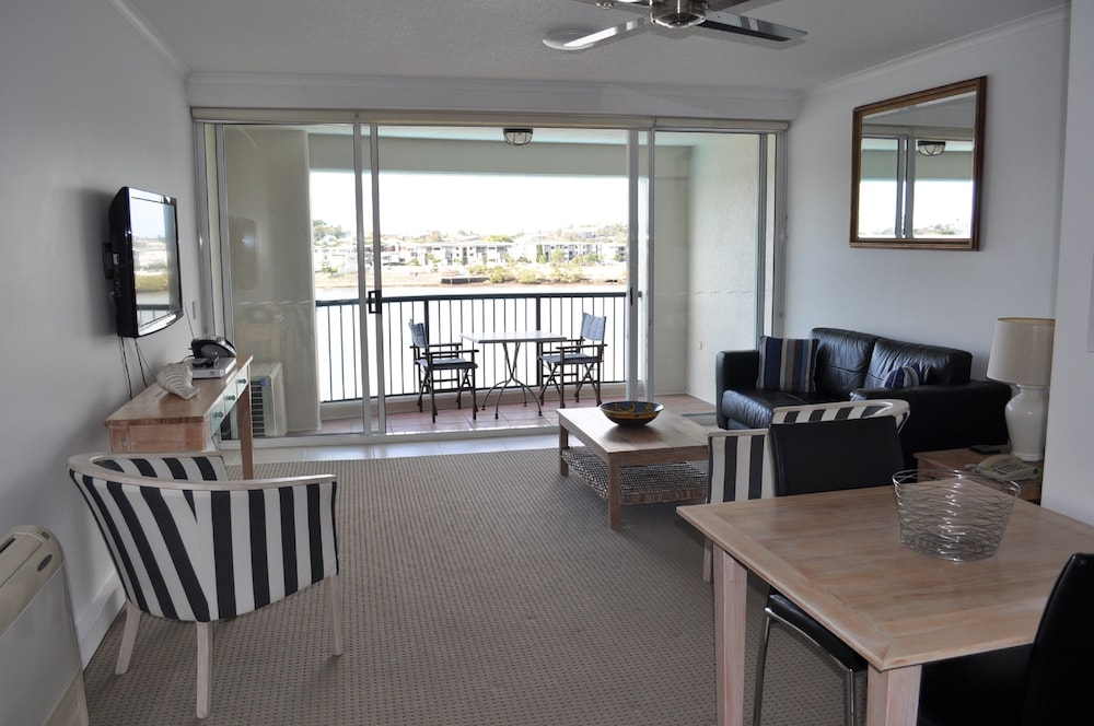 Goldsborough Place Apartments 22/30