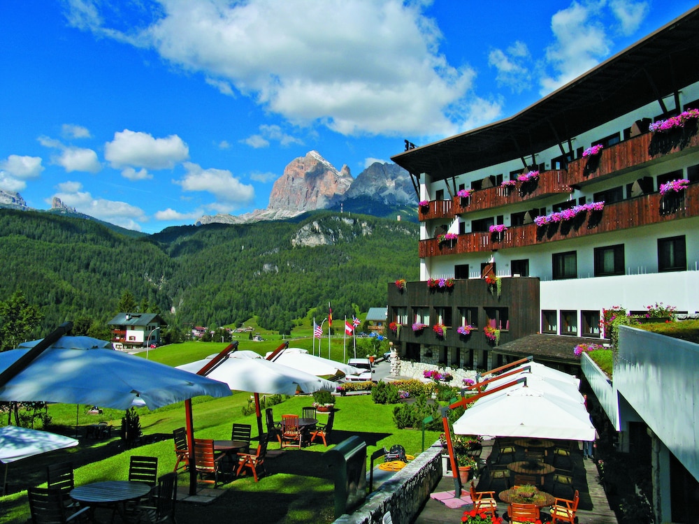 Hotel Mirage 32/34