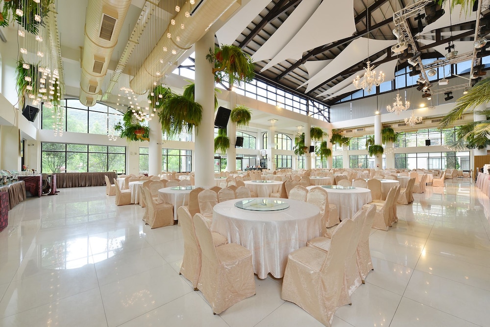 Tai-Yi Red Maple Resort(Tai-Yi Ecological Leisure Farm) 45/64