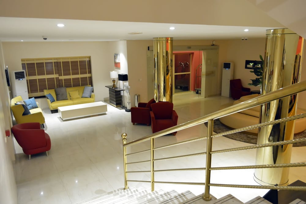 De Santos Hotel Awka 24/32