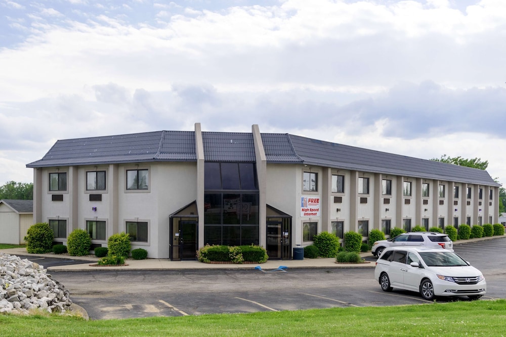Red Roof Inn Greencastle South Cloverdale 3/34