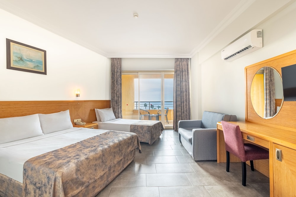 SENZA Grand Santana Hotel 18/63