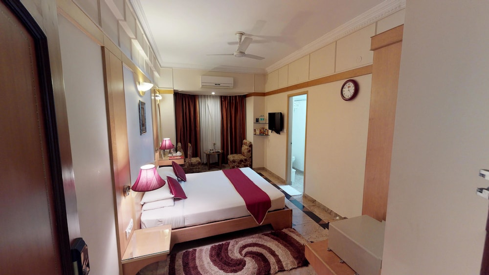 Pai Viceroy Jayanagar 17/34