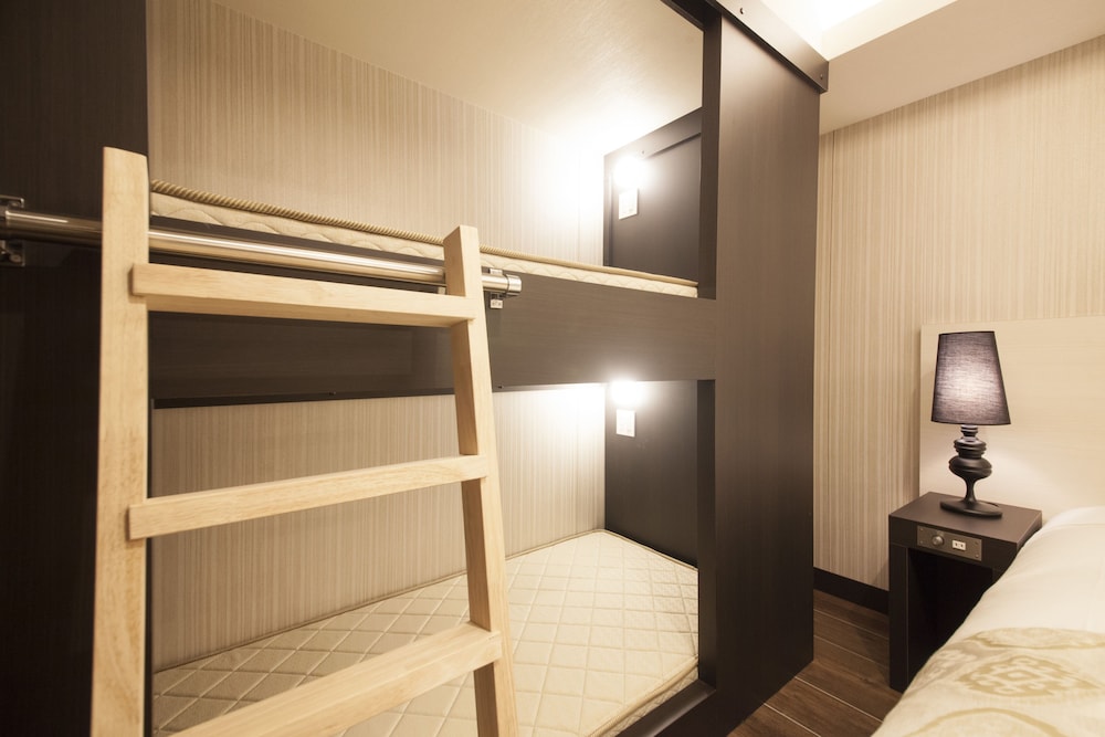 The Centurion Hotel Classic Akasaka 41/71