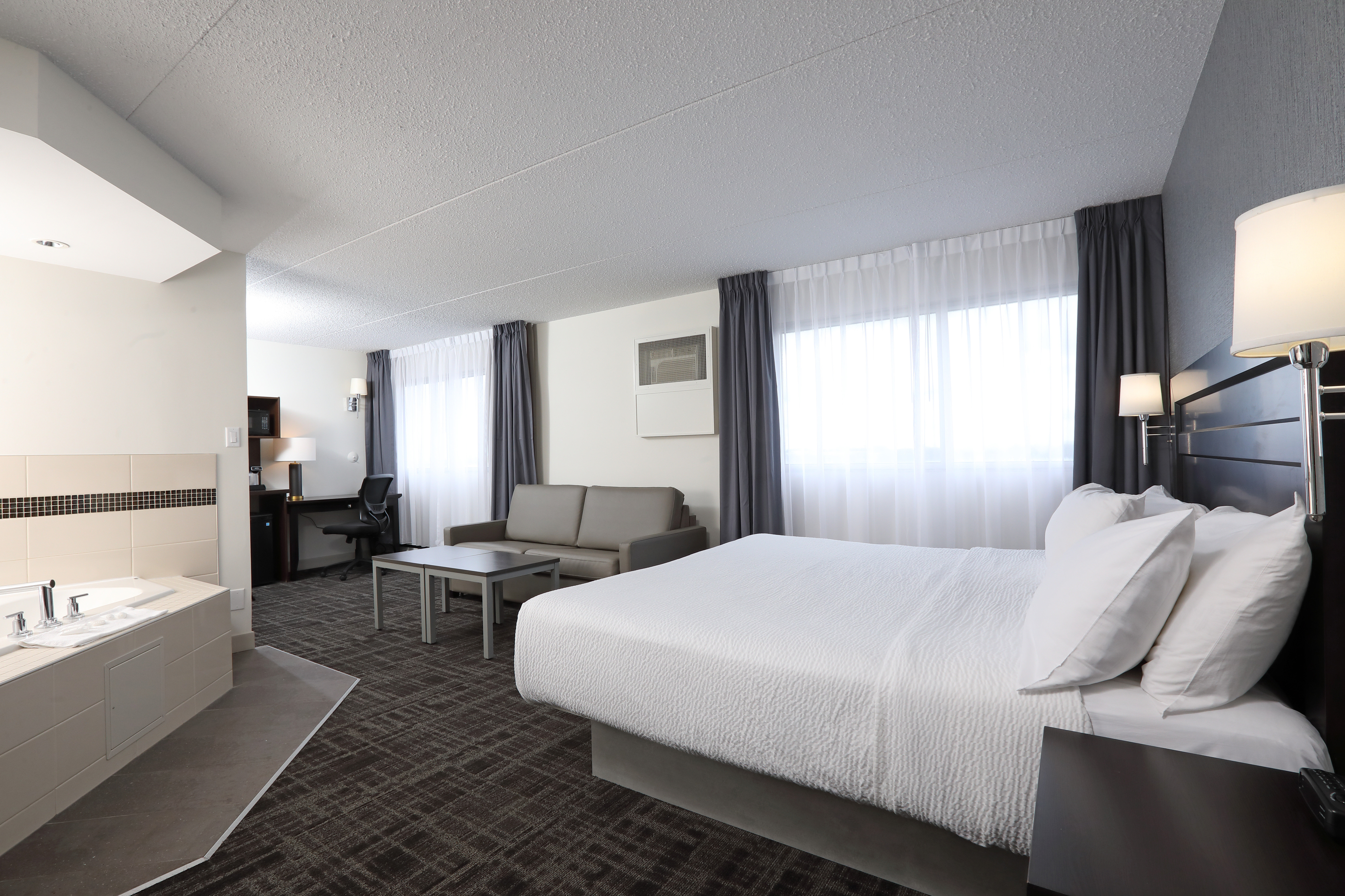 Canad Inns Destination Centre Polo Park 23/79