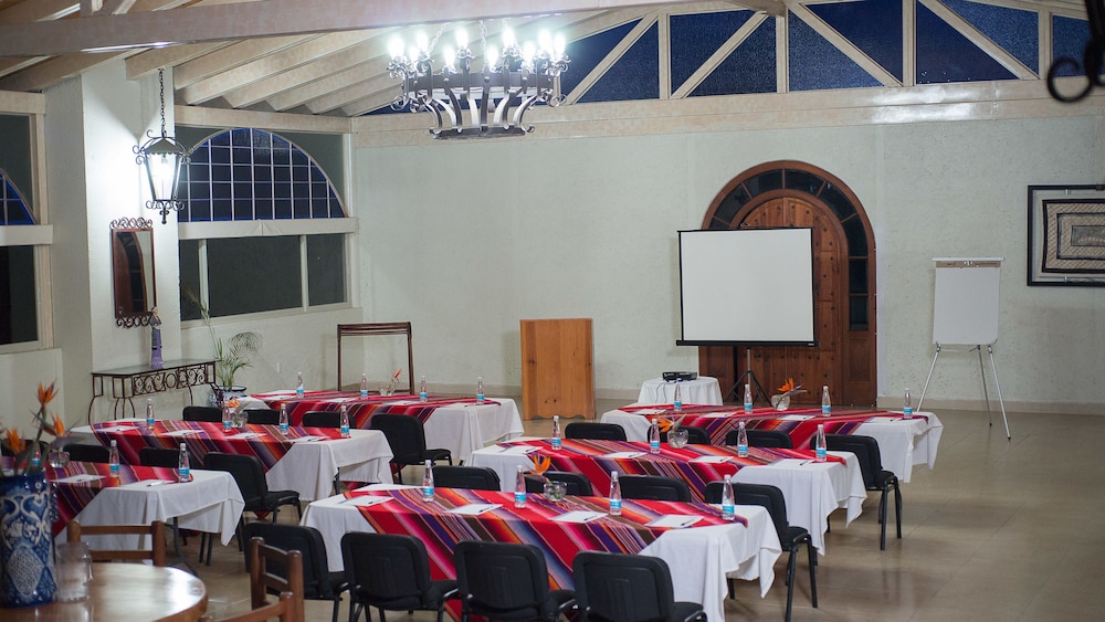 El Rebozo Hotel 55/66