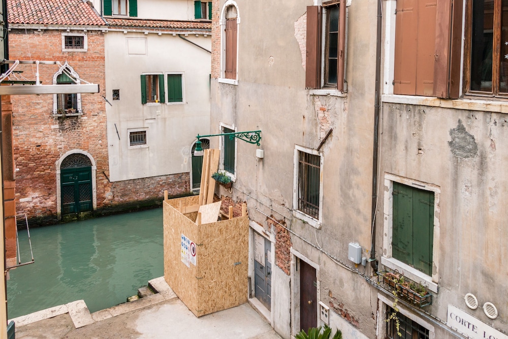 Vivaldi Apartment 24/26