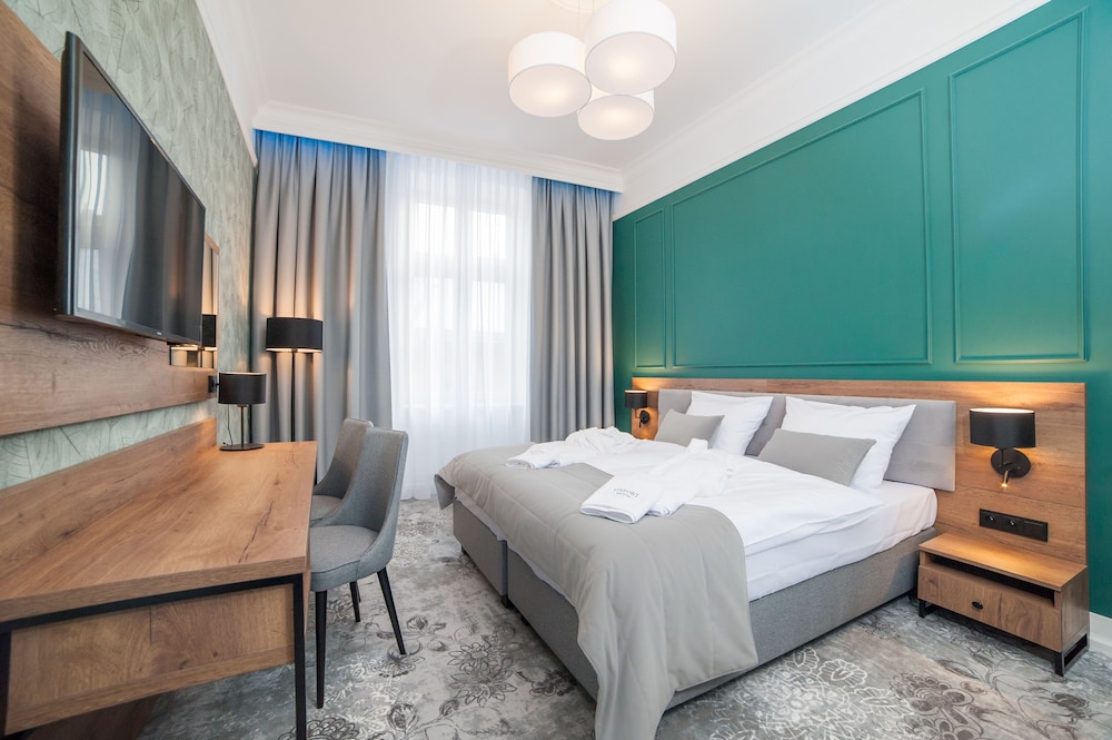 Vinfort Aparthotel 7/20