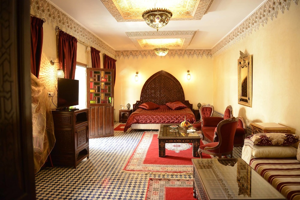 Riad El Yacout 44/70