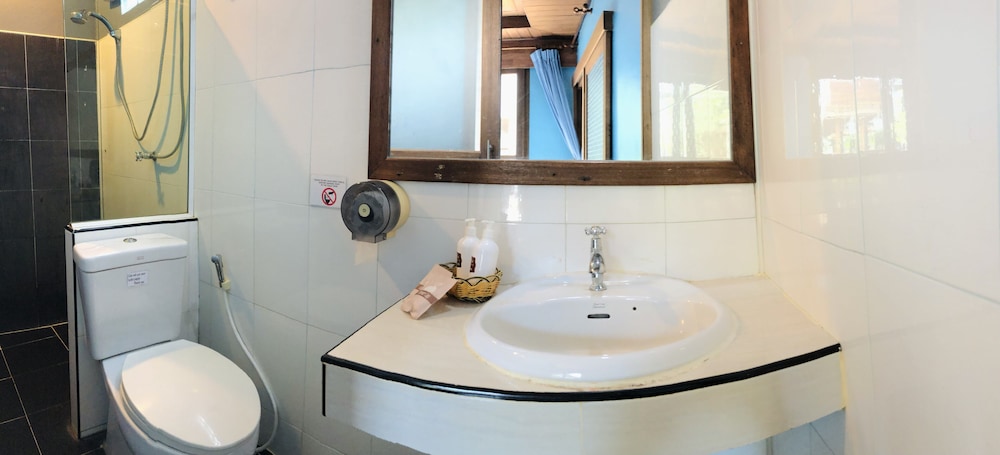 The Noi Guesthouse Koh Lipe 25/26