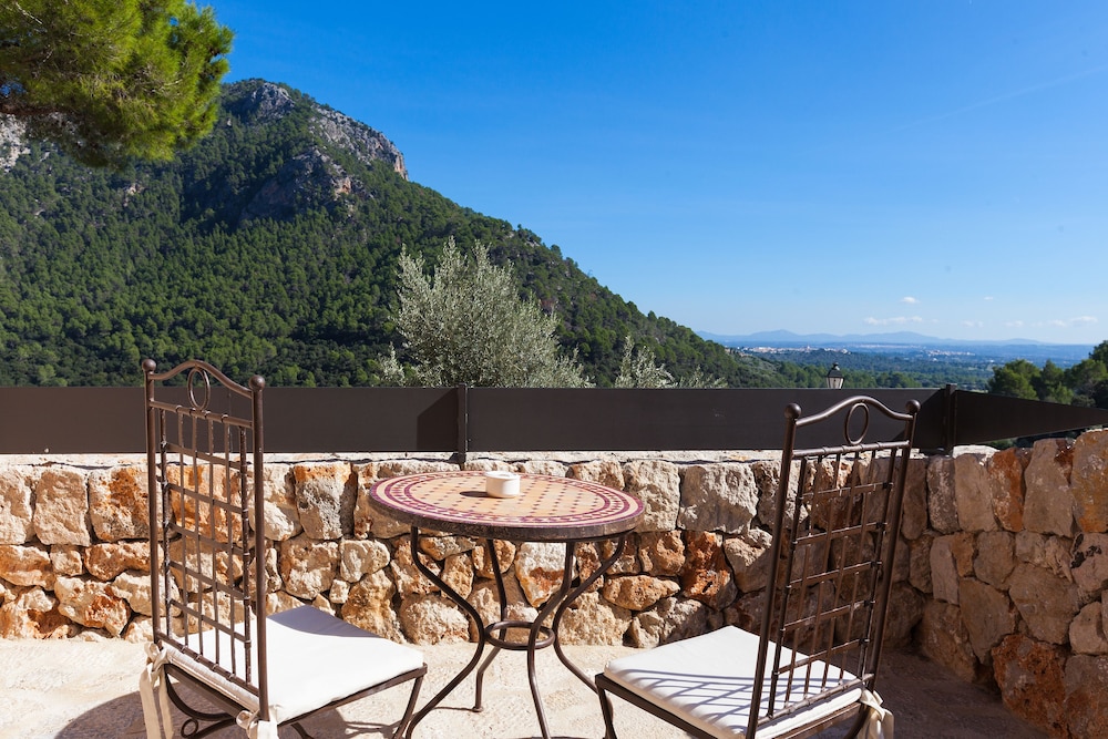 FINCA HOTEL ALBELLONS PARC NATURAL 3/70