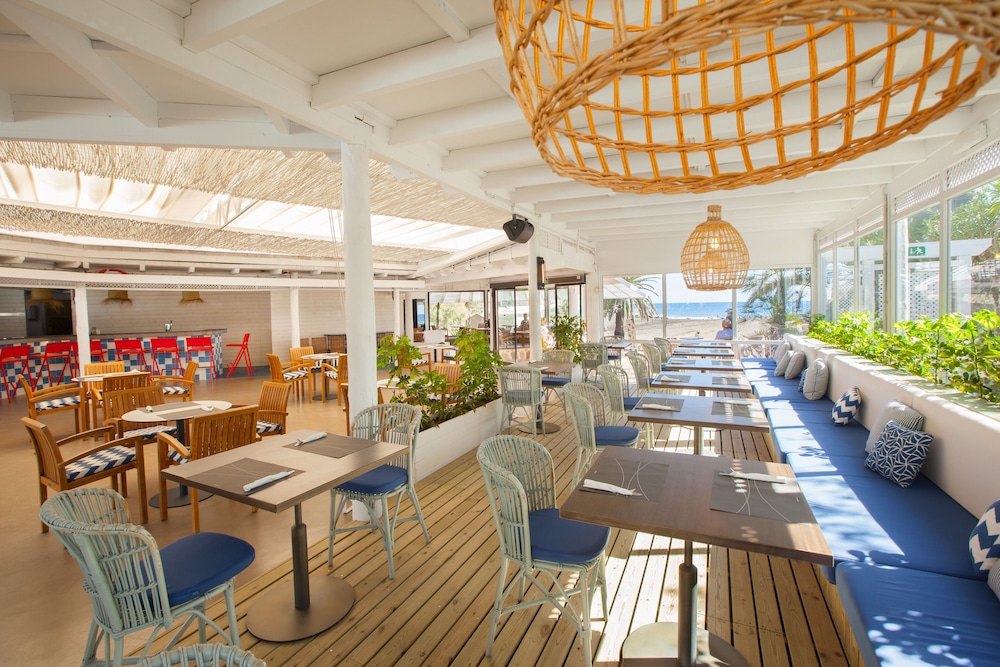 Corallium Beach Hotel by Lopesan Hotels - Adults Only 43/70