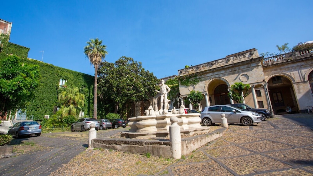 Palazzo Bruca 38/47