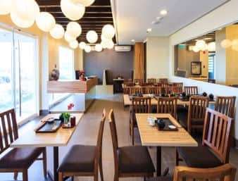 Microtel by Wyndham South Forbes near Nuvali 3/4