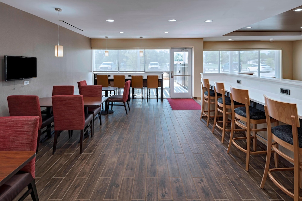 Towneplace Suites Baton Rouge Port Allen 32/37