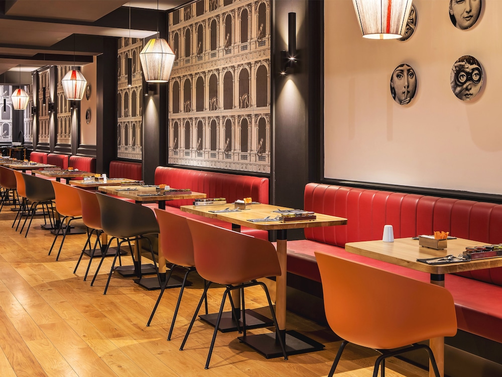 New Hotel Roblin 44/59