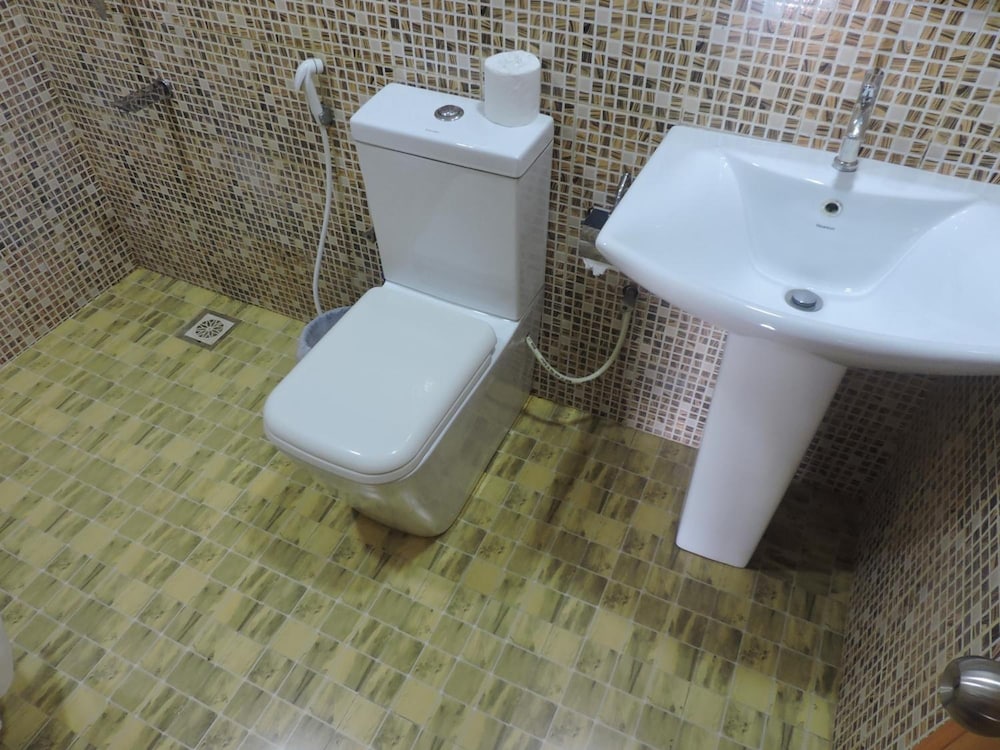 Sea View Beach Hotel 47/47