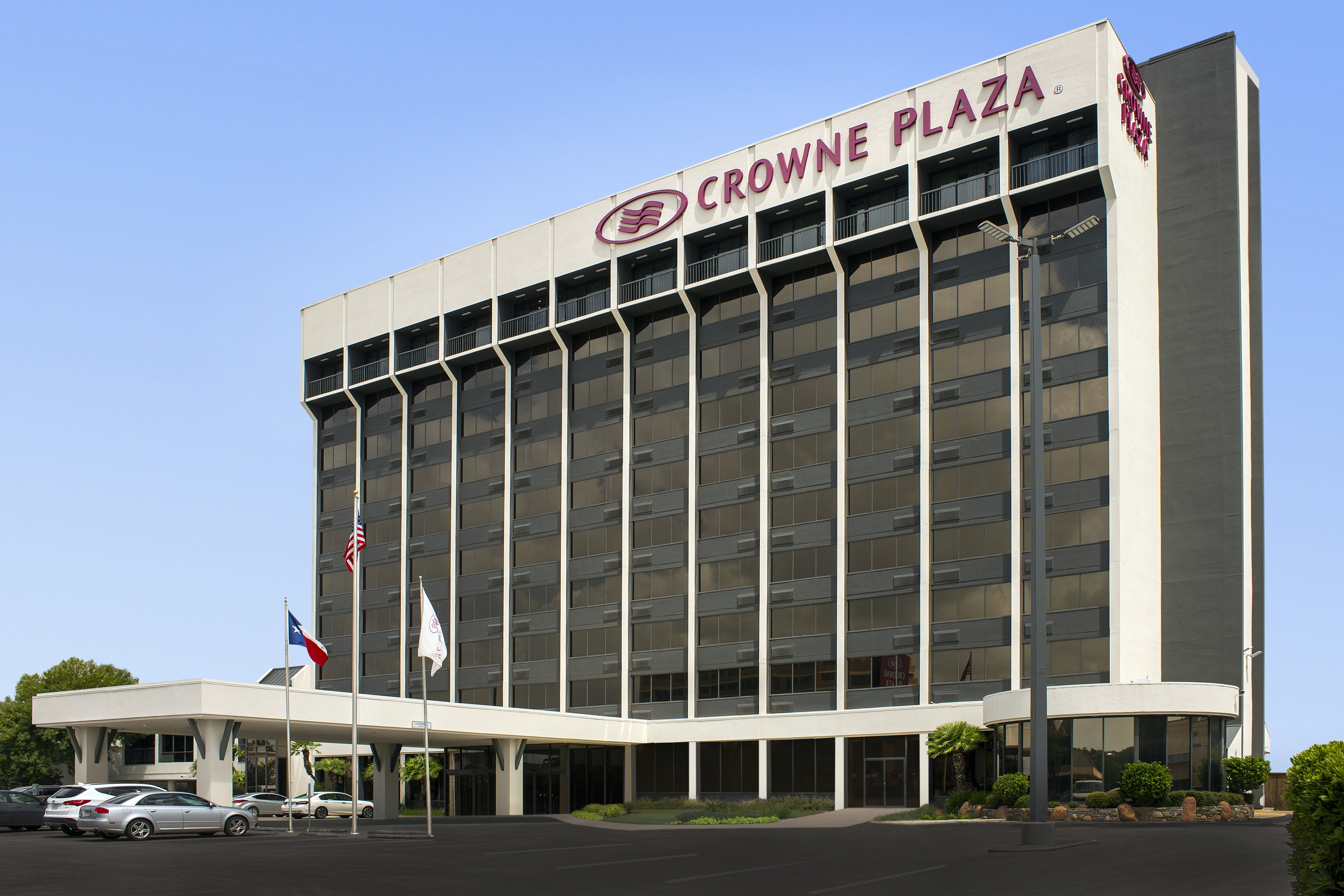 Crowne Plaza San Antonio Airport in SAN ANTONIO - TX