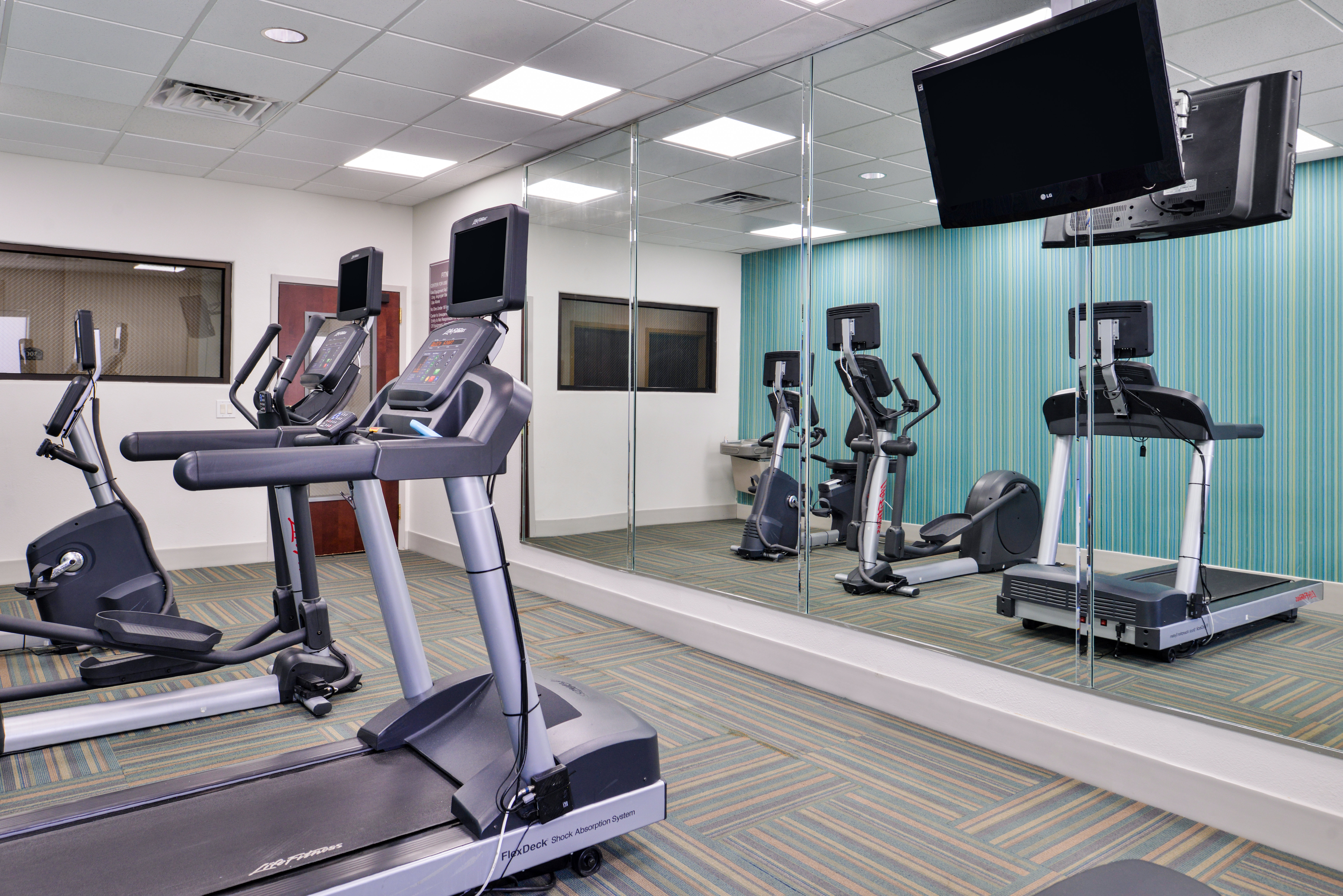 Holiday Inn Express Hotel Suites San Antonio Nw Medical Area 14/26