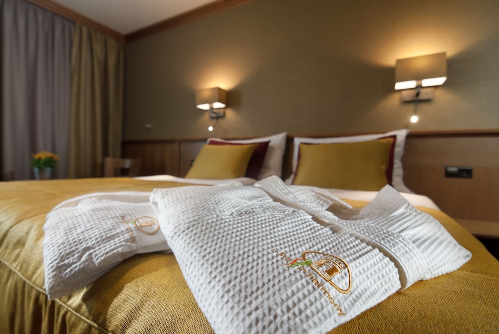 Hotel Harmony Club Hotel 24/67