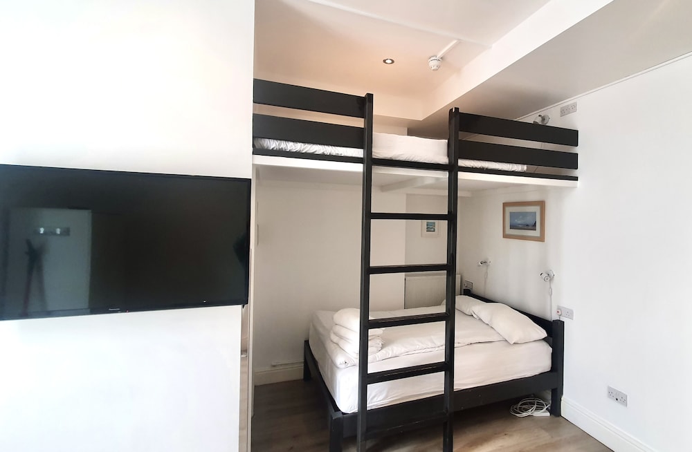 Reef Island Lodge 21/50