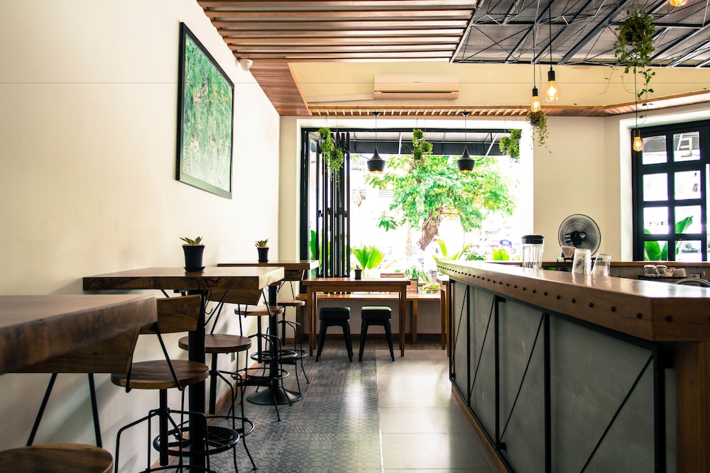 Lavanya Boutique Hotel 40/50