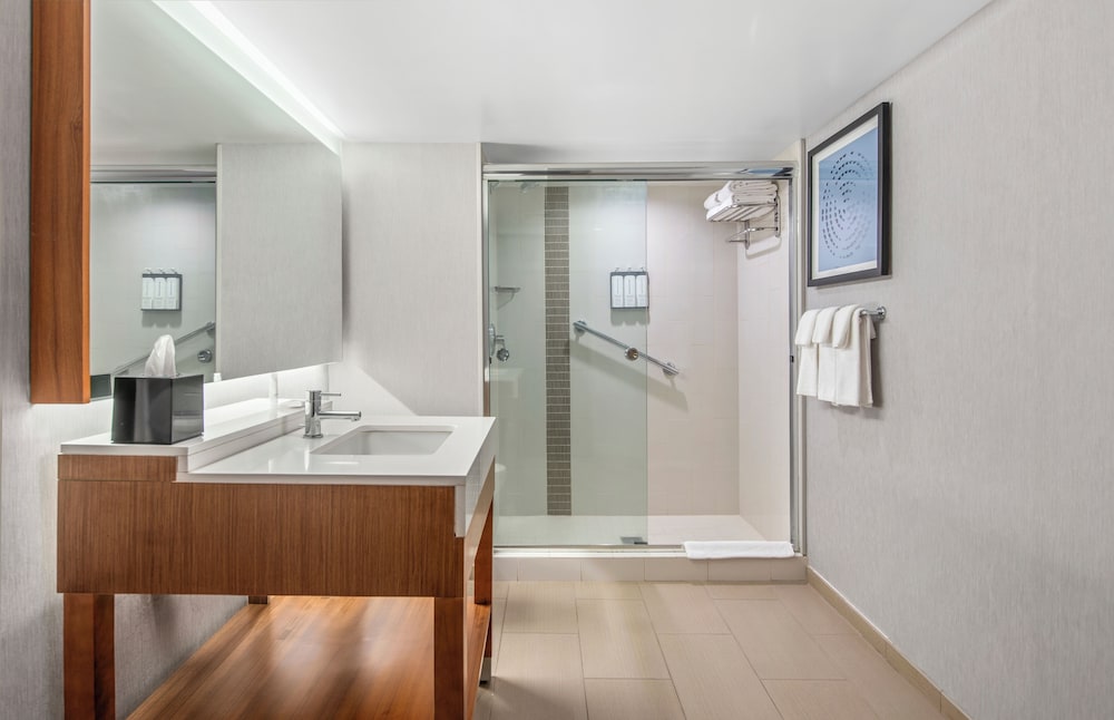 Hyatt Place Phoenix Chandler Fashion Center 67/68