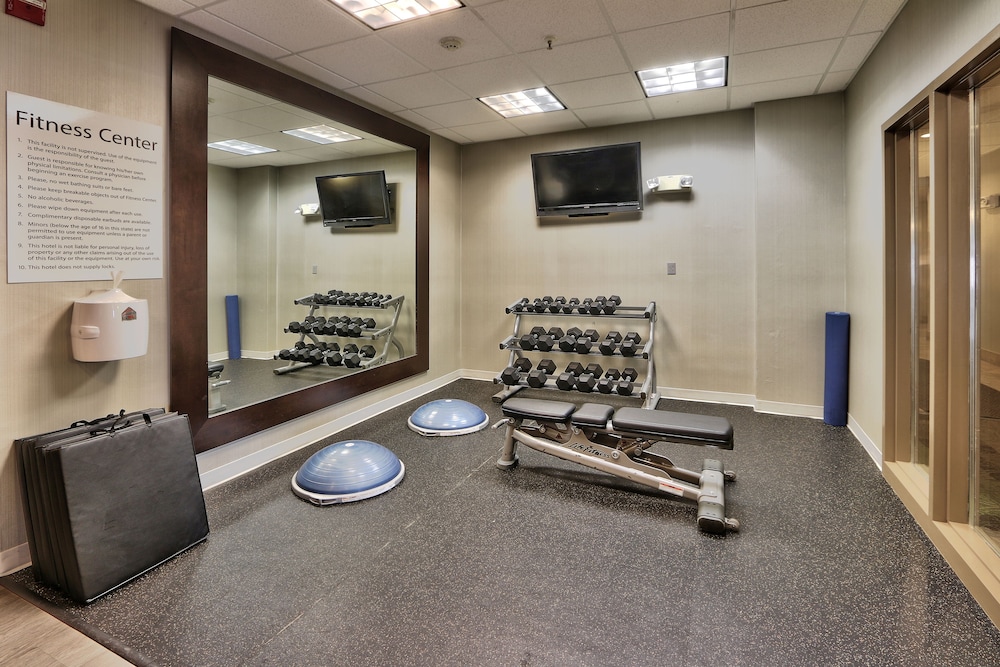 Holiday Inn & Suites Albuquerque-North I-25 32/48