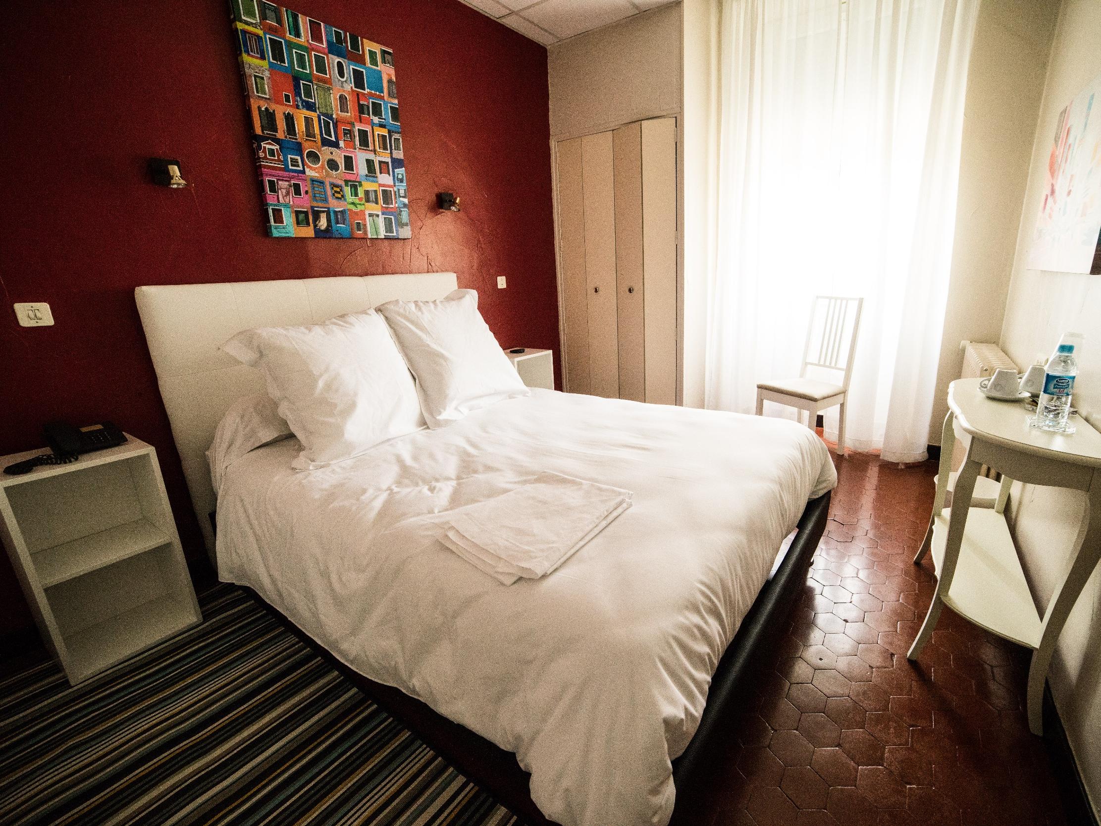 CITOTEL DE PROVENCE 15/26