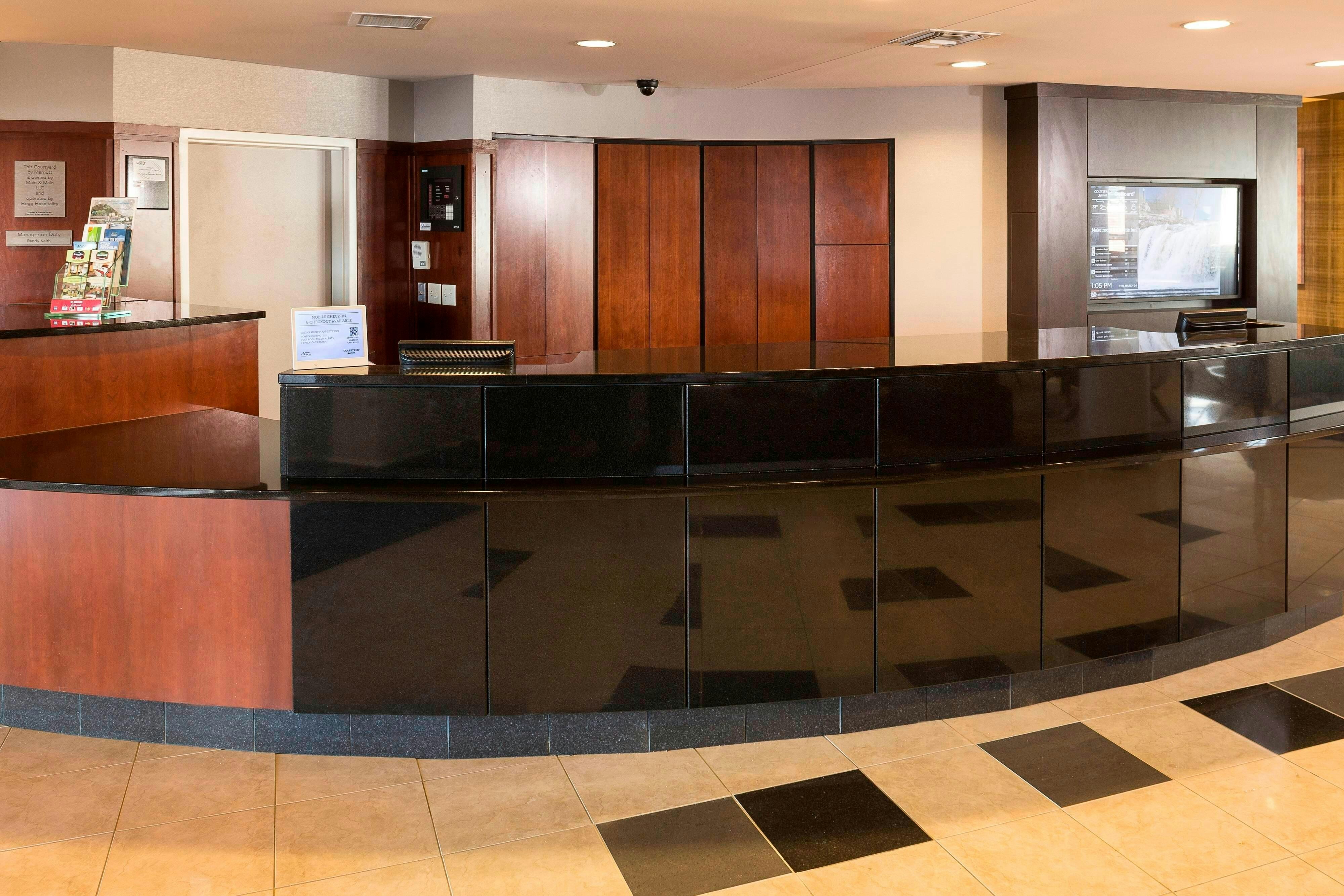 Courtyard By Marriott Sioux Falls 29/35