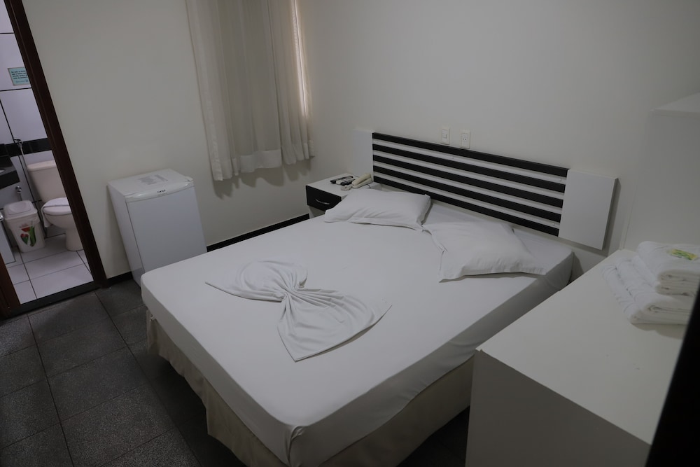 Oft Neves Hotel 13/37